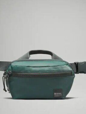 New! Lululemon 2.5L Large All Day Essentials Belt Bag Medium Dark Forest